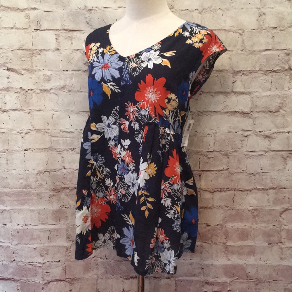 Old Navy Sleeveless Floral Top Shirt Blouse Summer